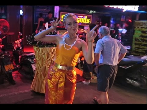 PATTAYA, LIVE MUSIC IS BACK IN PATTAYA AS OF NOW ! Vlog 134