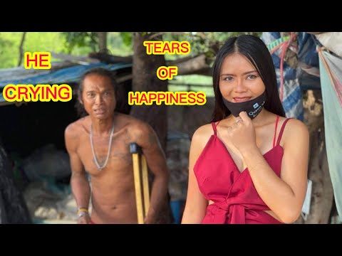 PATTAYA – WHY HELPING OTHERS MAKE A DIFFERENCE? (Michael Jackson: Man in the Mirror)#shorts